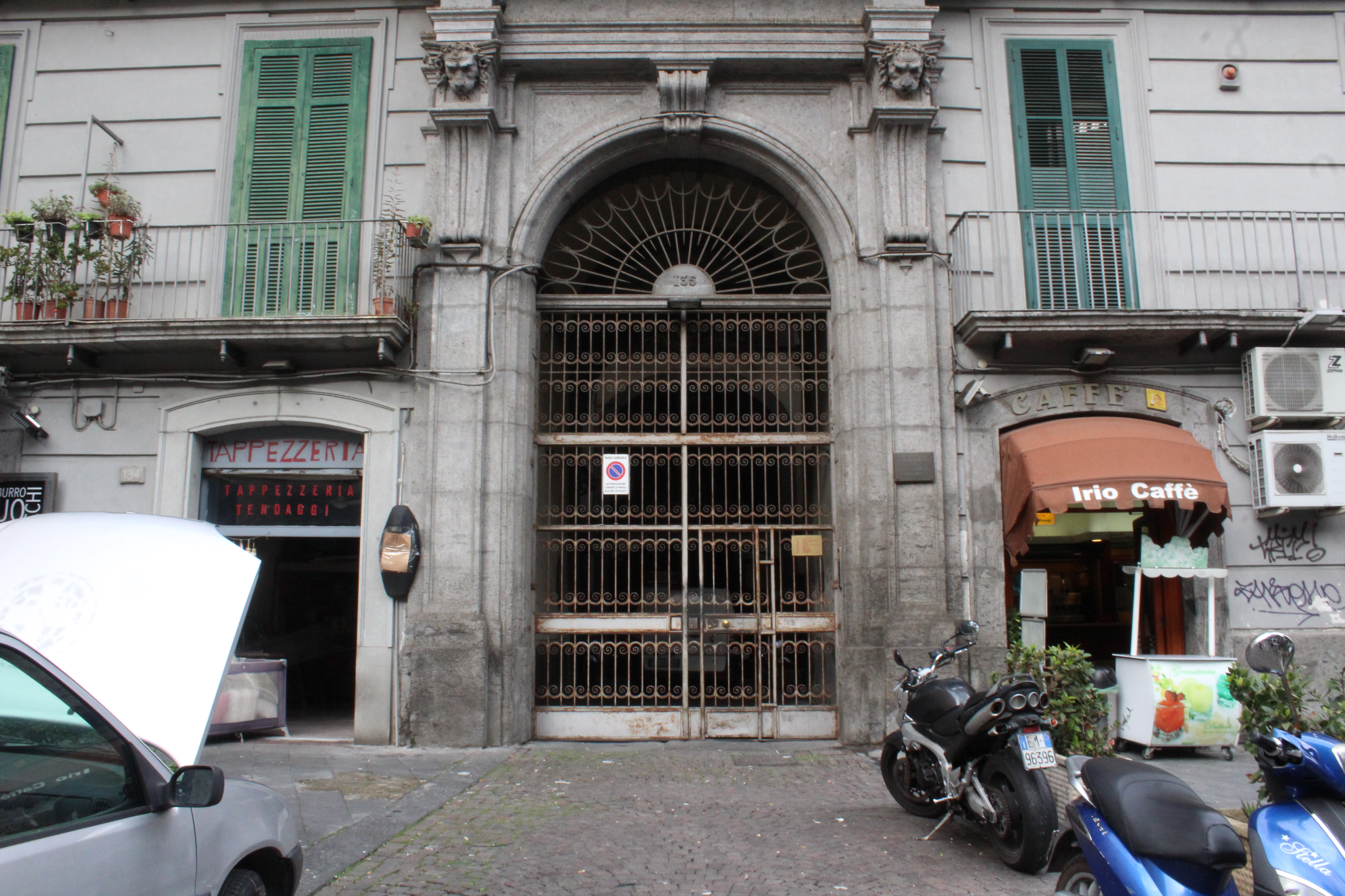 [Palazzo in Piazza Cavour, 135]