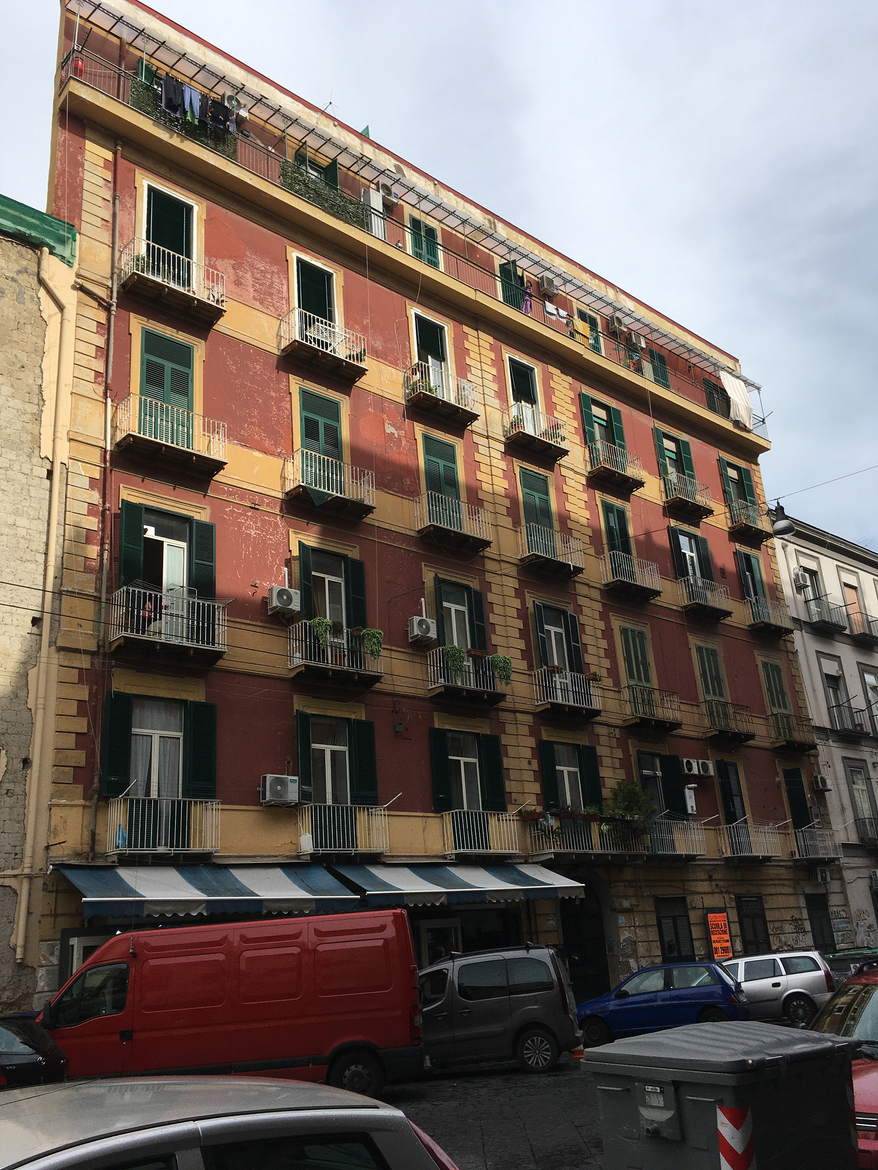 [Palazzo in Via Cesare Rossaroll, 74]