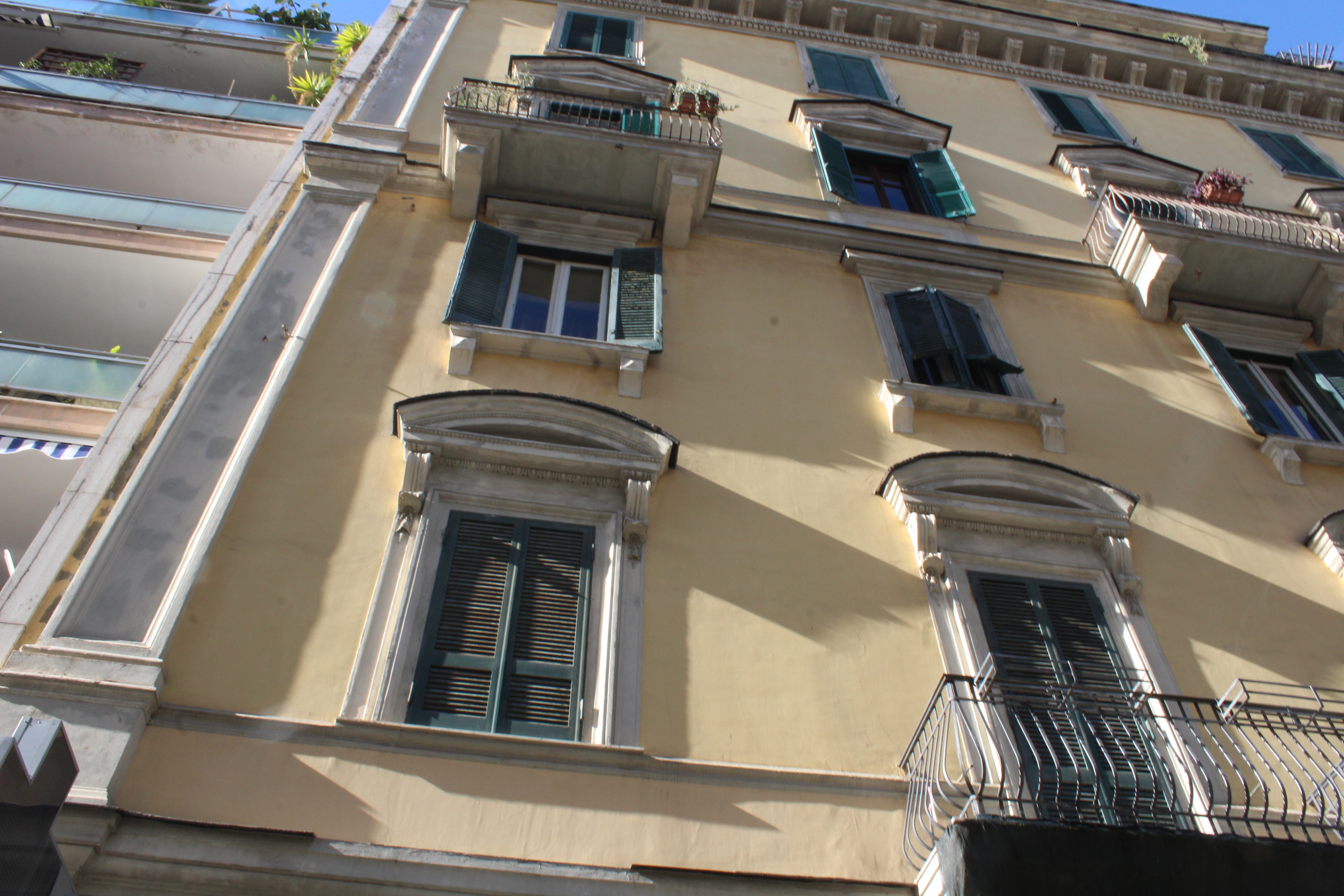 [Palazzo in via Giovanni Merliani, 127]