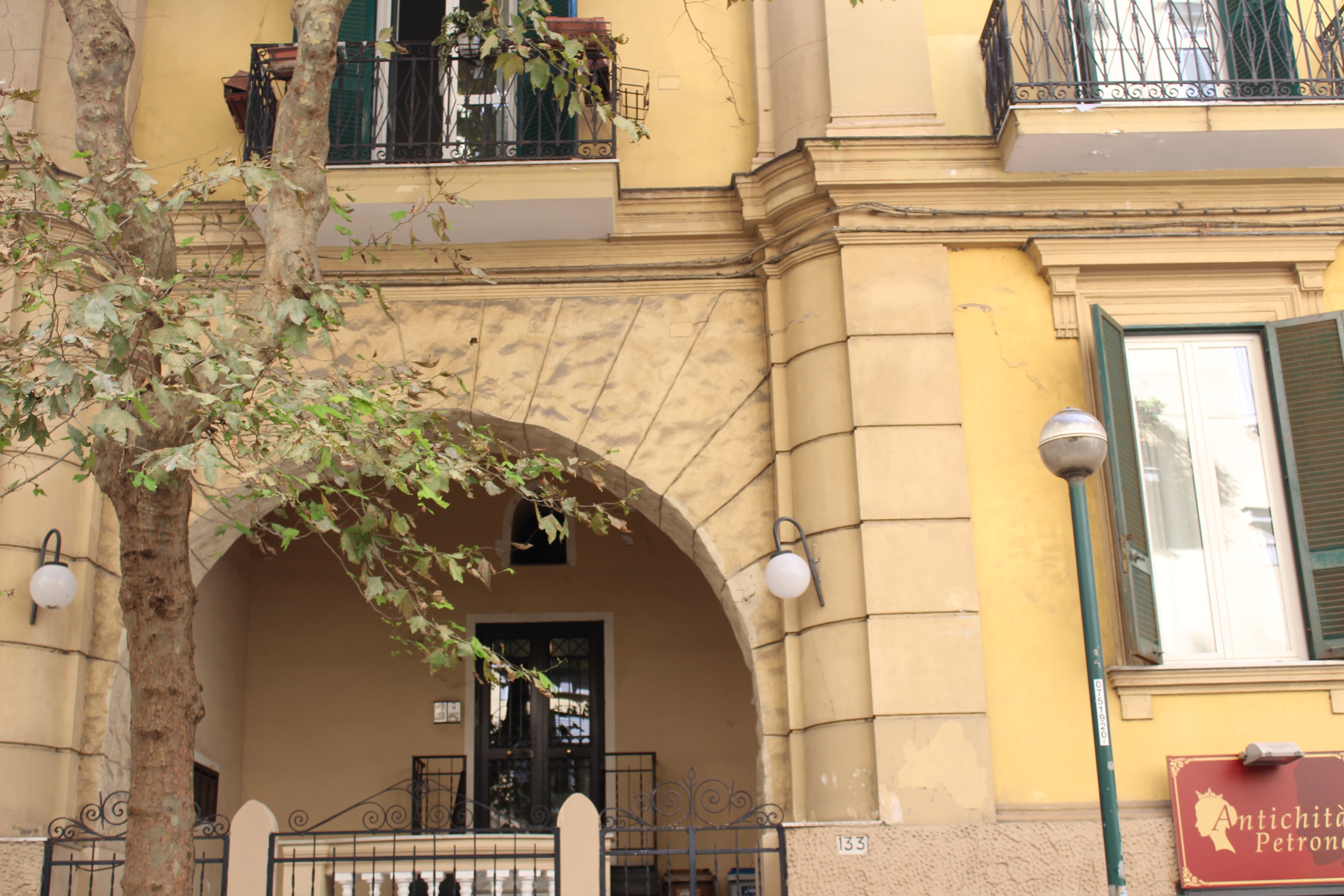 [Palazzo in via Giovanni Merliani, 133]