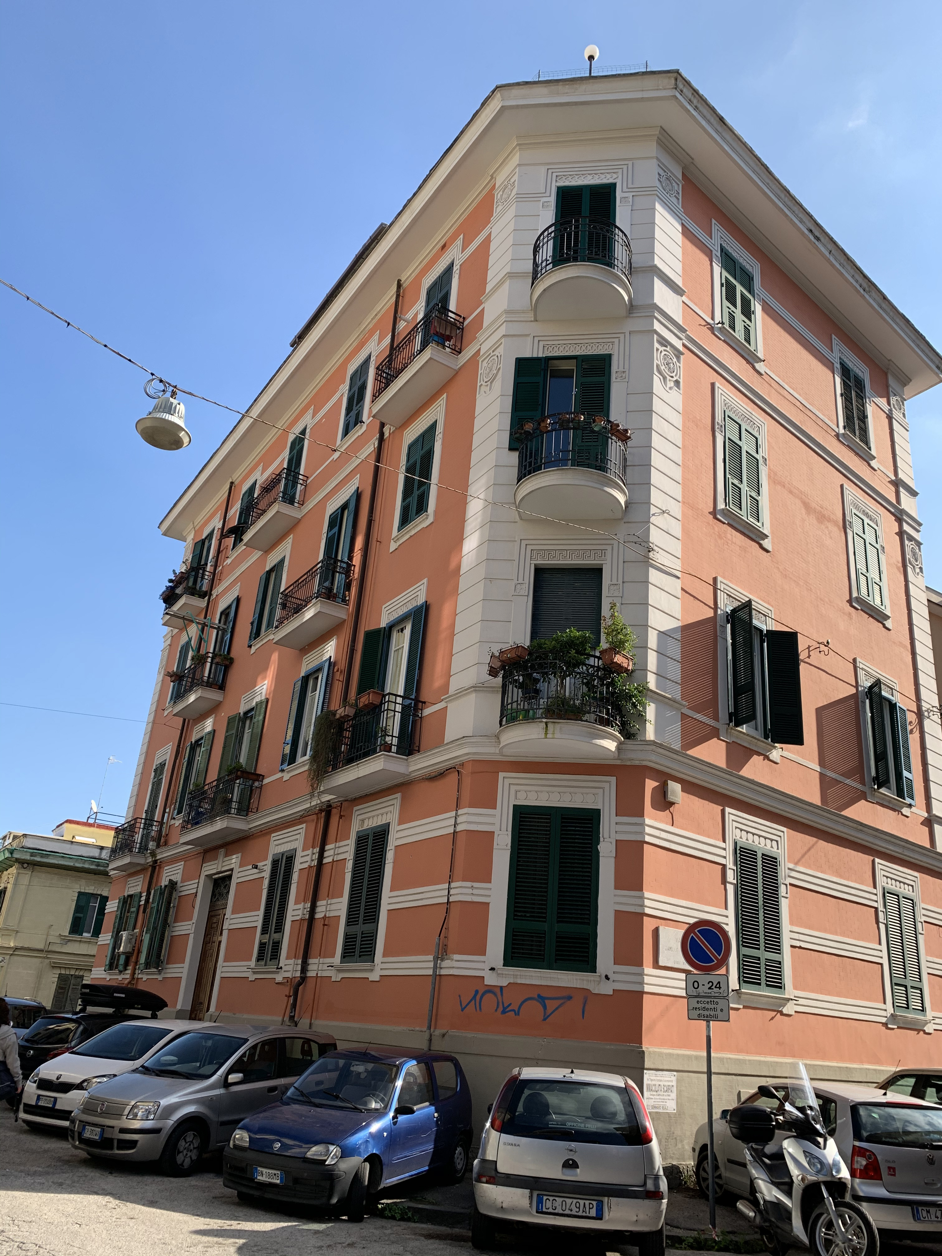 [Palazzo privato in via Antonio Ludovico Antinori, 5]