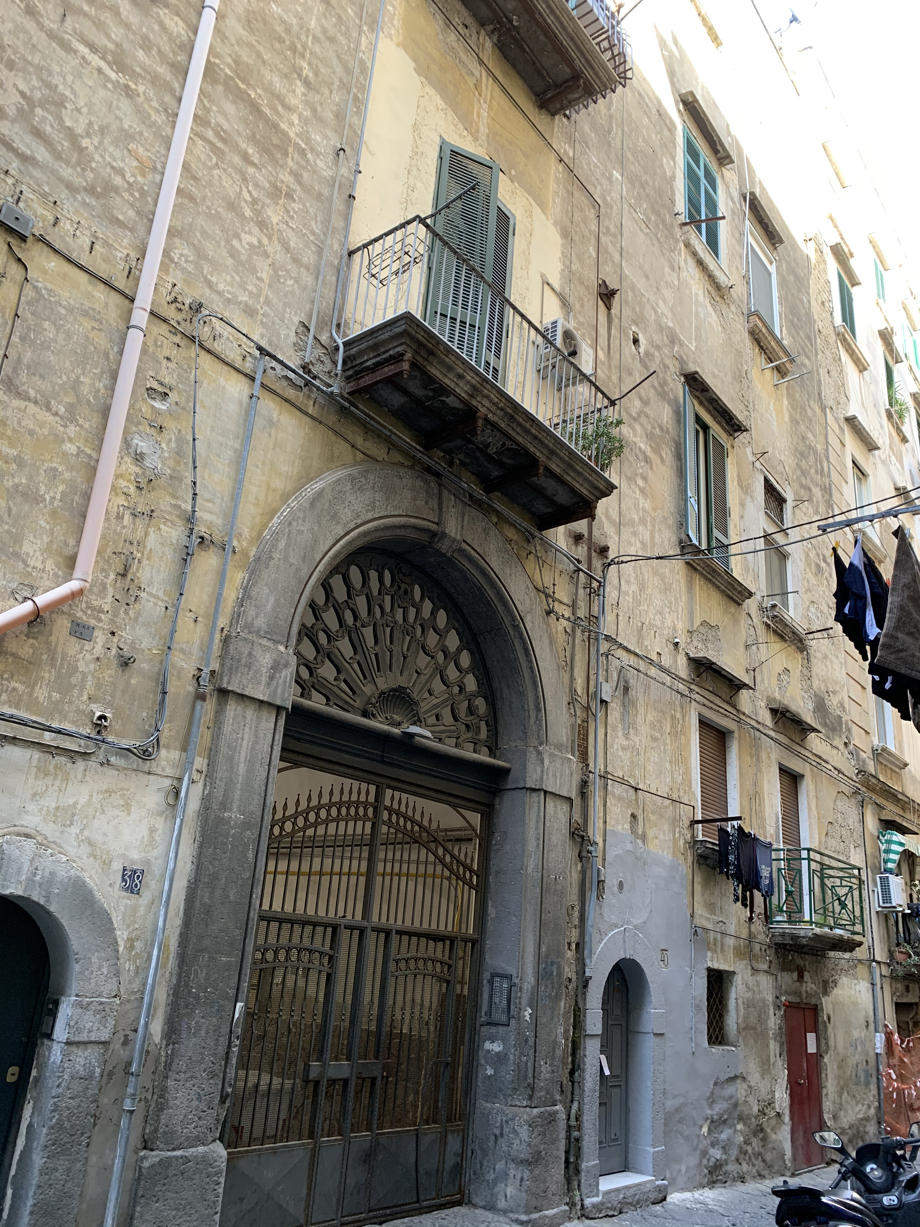 [Palazzo privato in via del Priorato, 39]