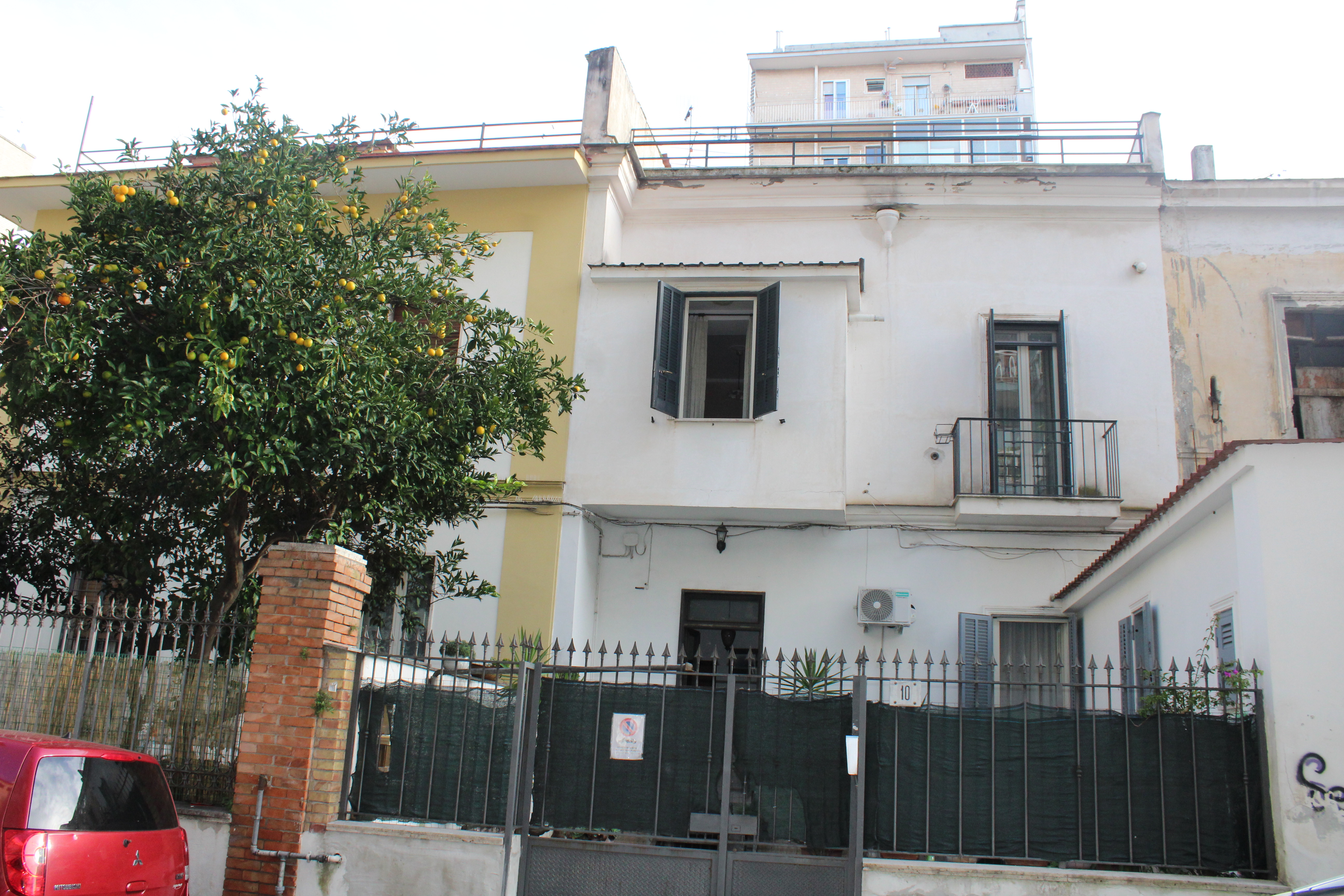 [Villetta in via Cesare Pavese 10]