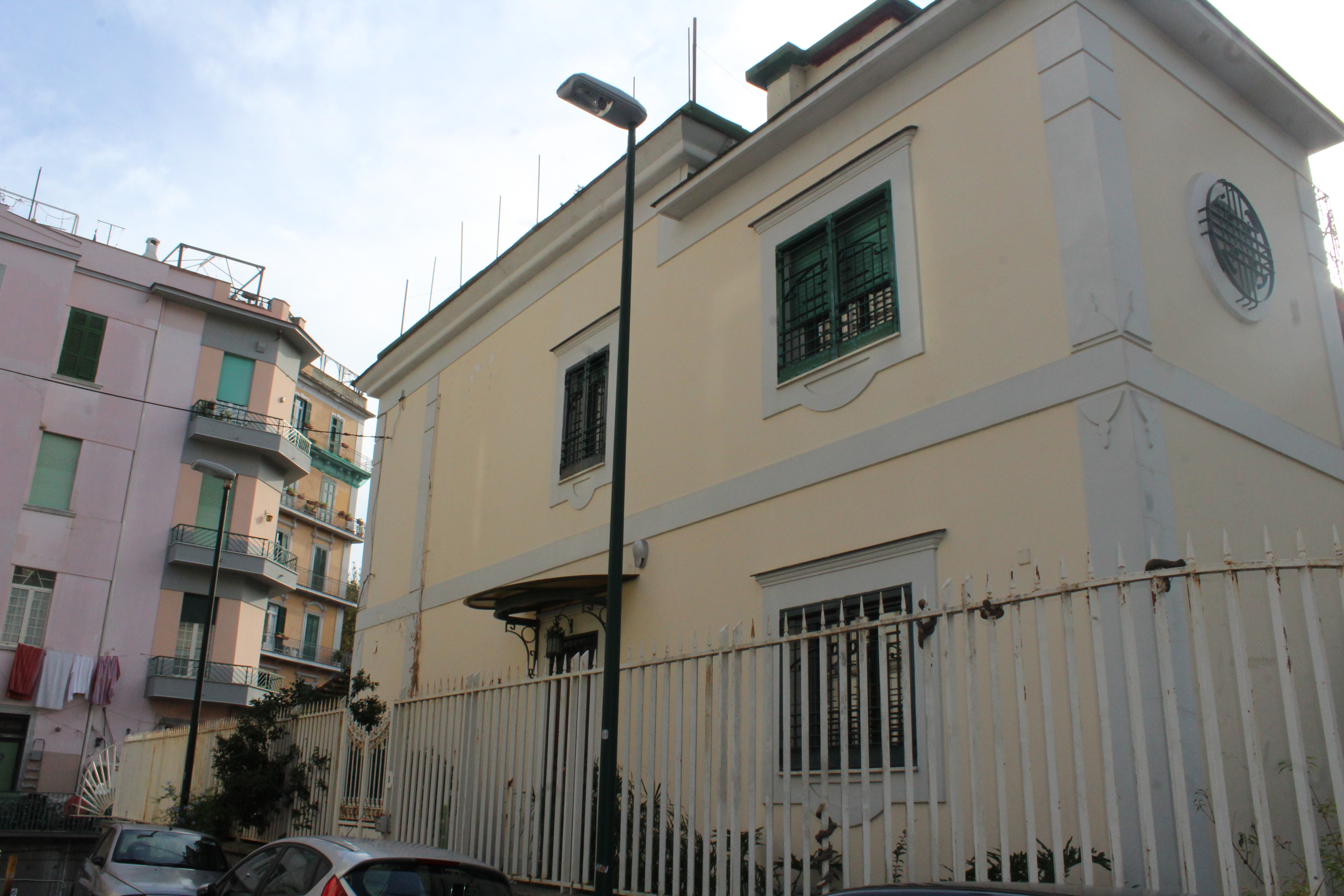 [Villetta in via Elio Vittorini 1]