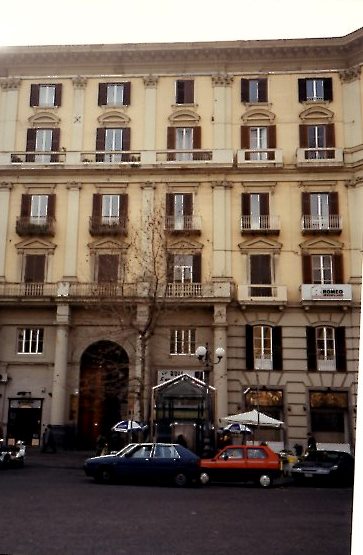 edificio per abitazione