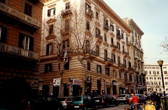 edificio per abitazione