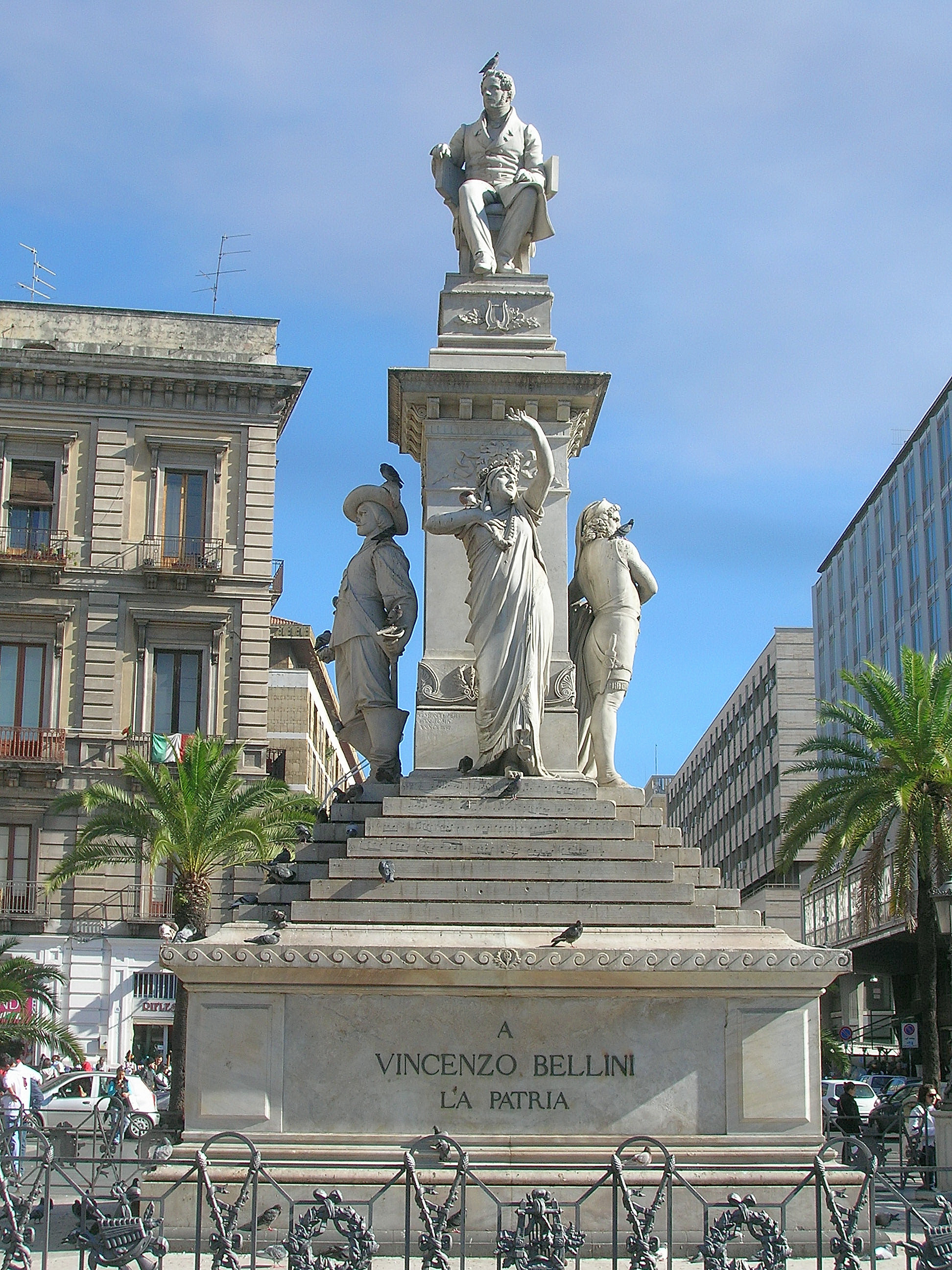 monumento, MONUMENTO A VINCENZO BELLINI