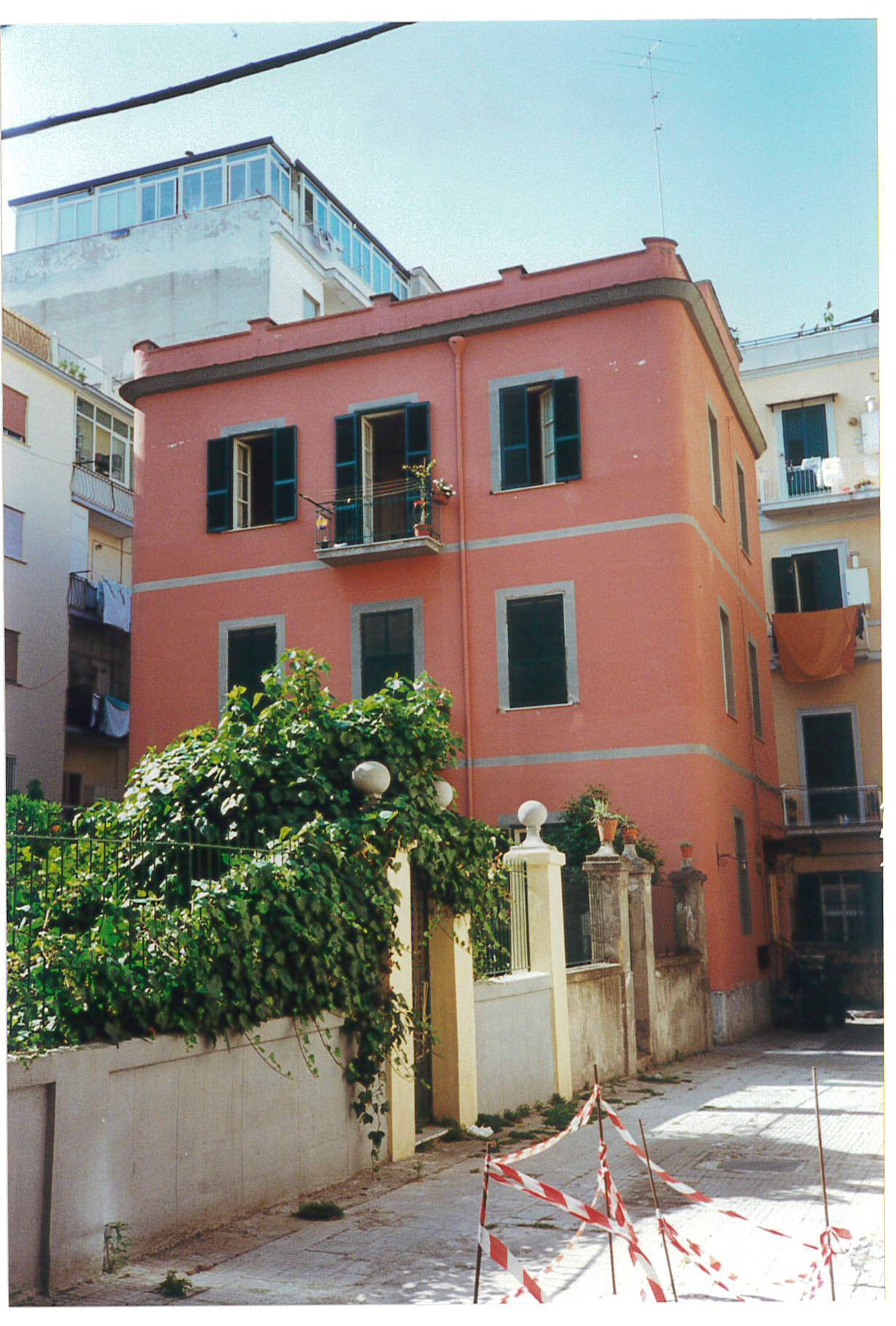 palazzina in via Francesco Solimena, 114 B