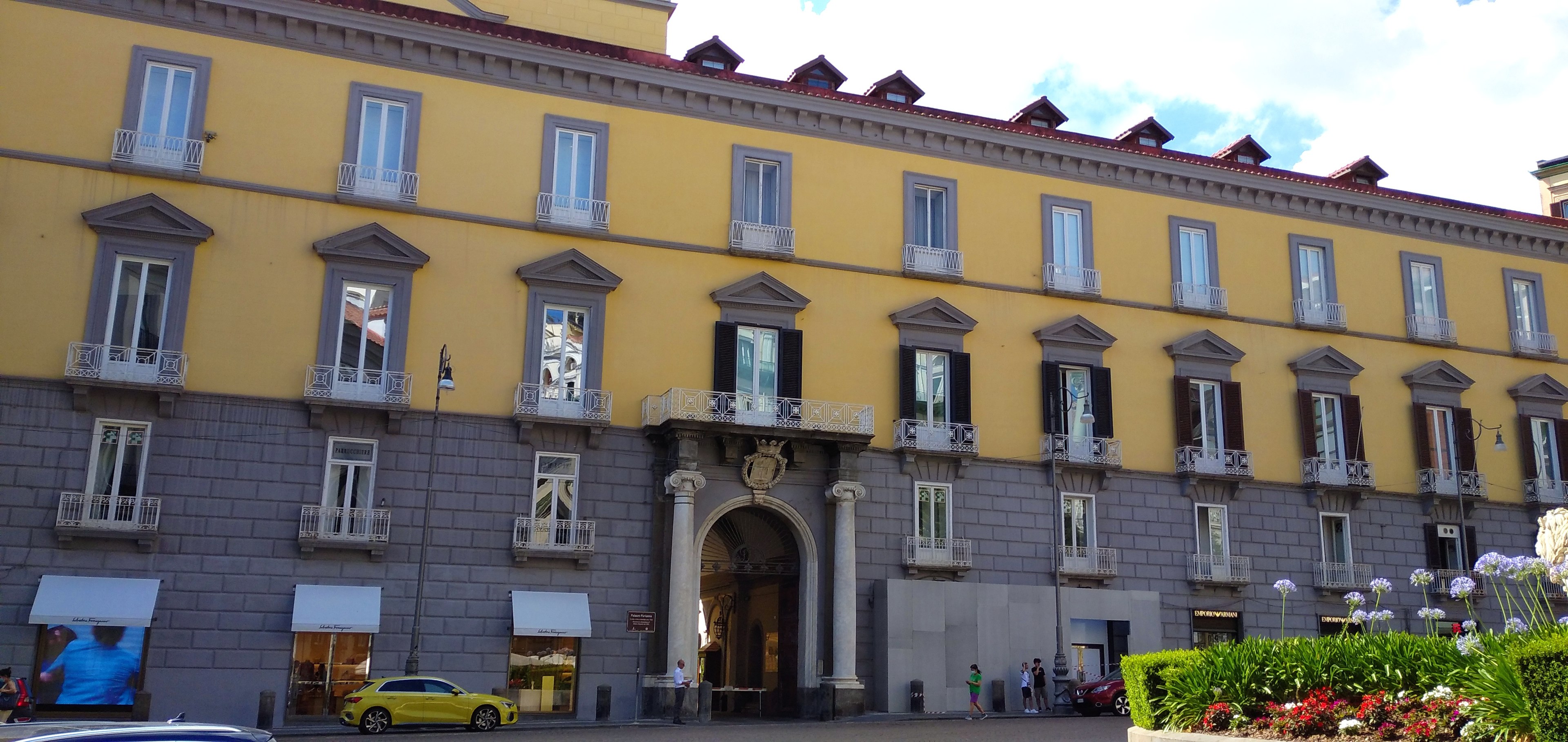 palazzo, PALAZZO PARTANNA