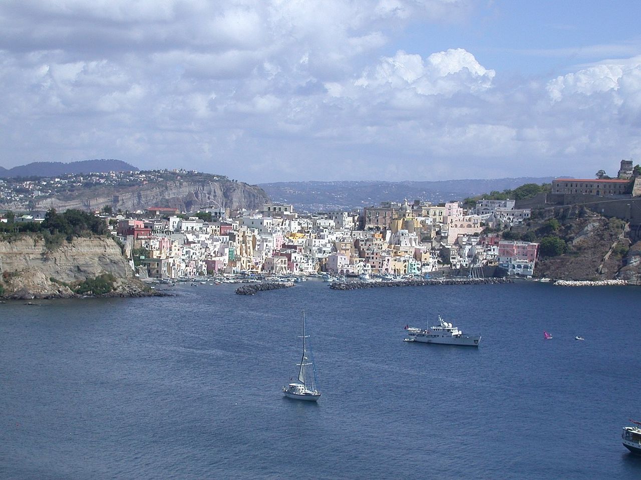 centro storico, costiero, Procida