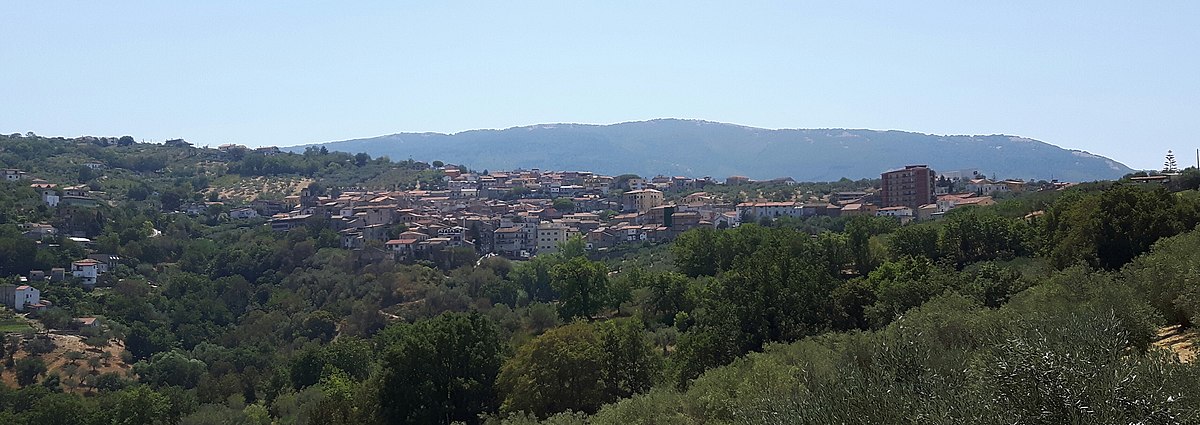 centro storico, collinare, difensivo, Albanella