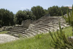 teatro, luogo ad uso pubblico