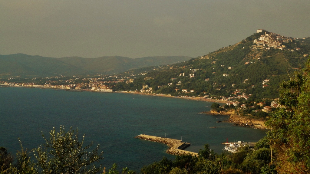 centro storico, collinare, difensivo, Castellabate, Castrum abbatis