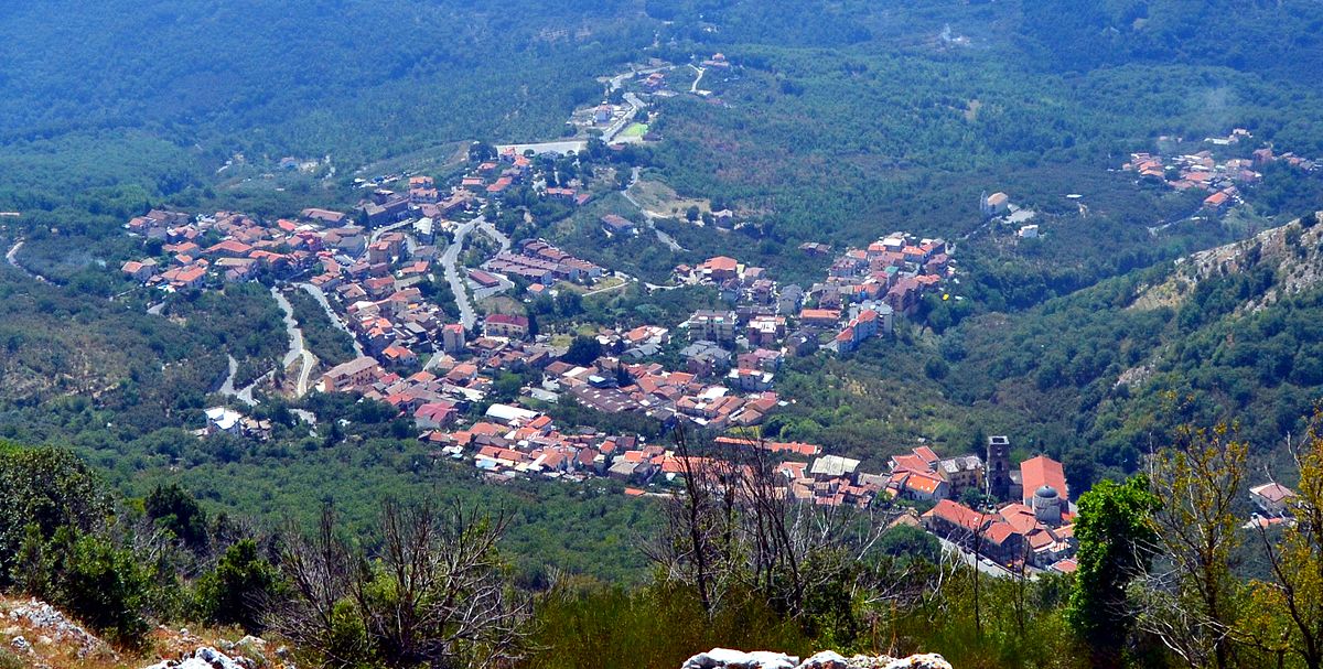 centro storico, collinare, difensivo, Castiglione del Genovesi, Castiglione