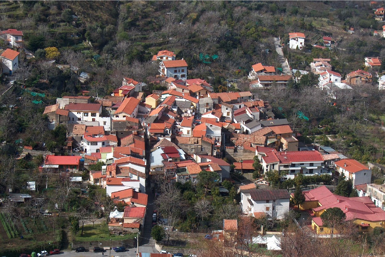nucleo storico, collinare, agricolo, Sala