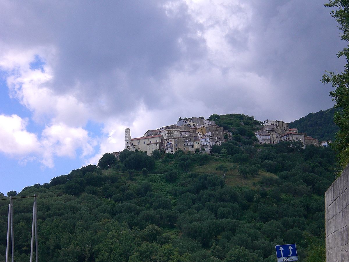 centro storico, montano, concentrico, lineare, difensivo, Cuccaro Vetere, Cucculi , Cuculi , Cucclo , Cuccolo , Cucheri , Cucharo , Cuccaro
