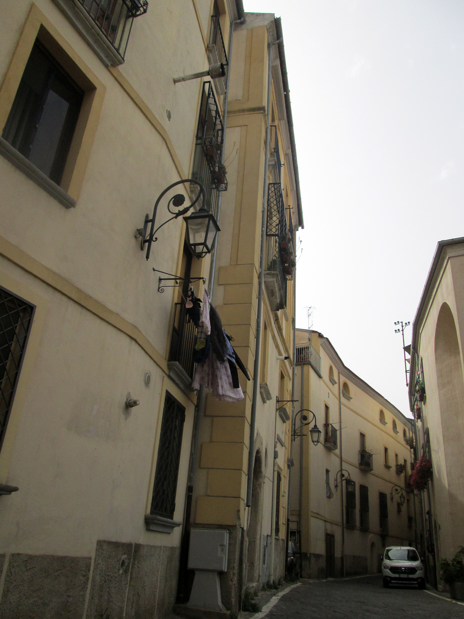 [Palazzo in Via Santa Margherita, 10]