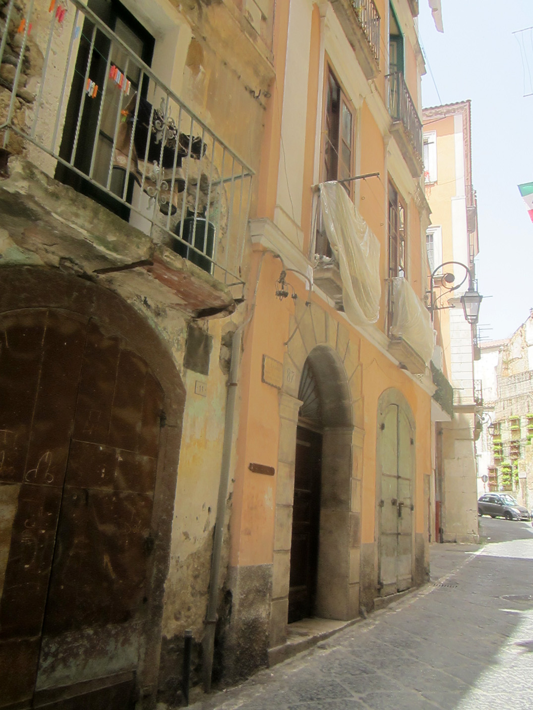 [Palazzo in Via don Paolo Vocca, 13, 15]