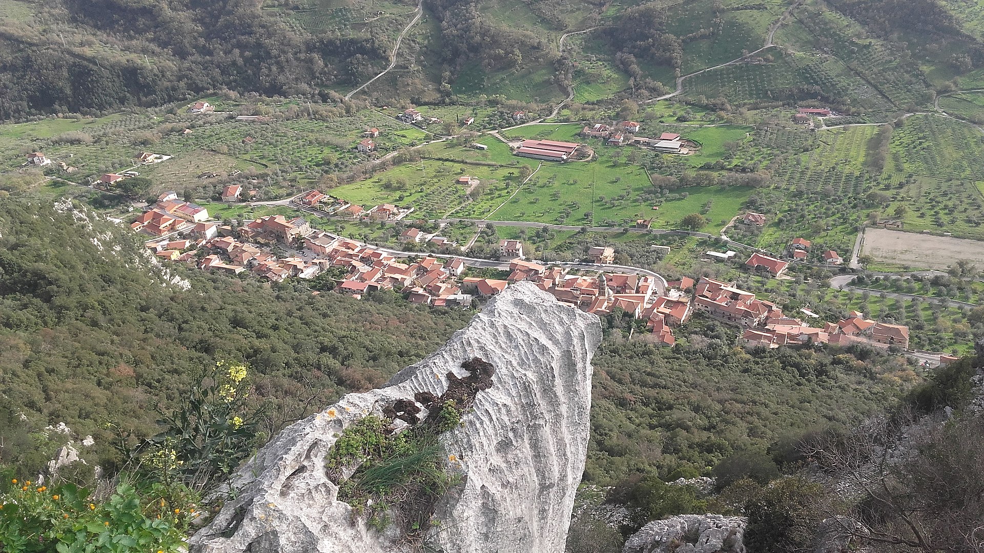 centro storico, collinare, lineare, agricolo, Giungano, Jungano