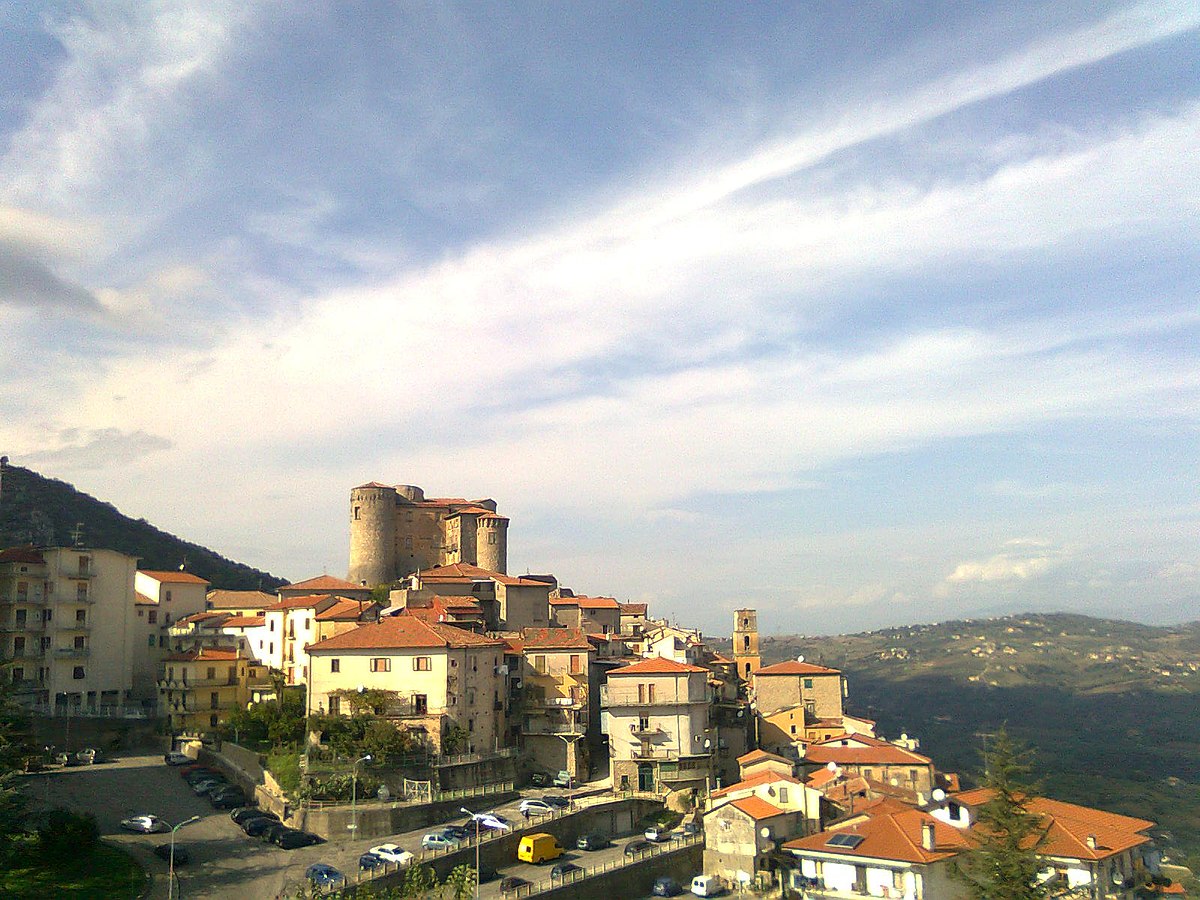 centro storico, collinare, difensivo, Roccadaspide, Casavetere di Capaccio , San Nicola de Aspro , Roccae , Rocca D'Aspris , Rocca de Aspis , Rocca d'Aspro , Rocca dell'Aspide