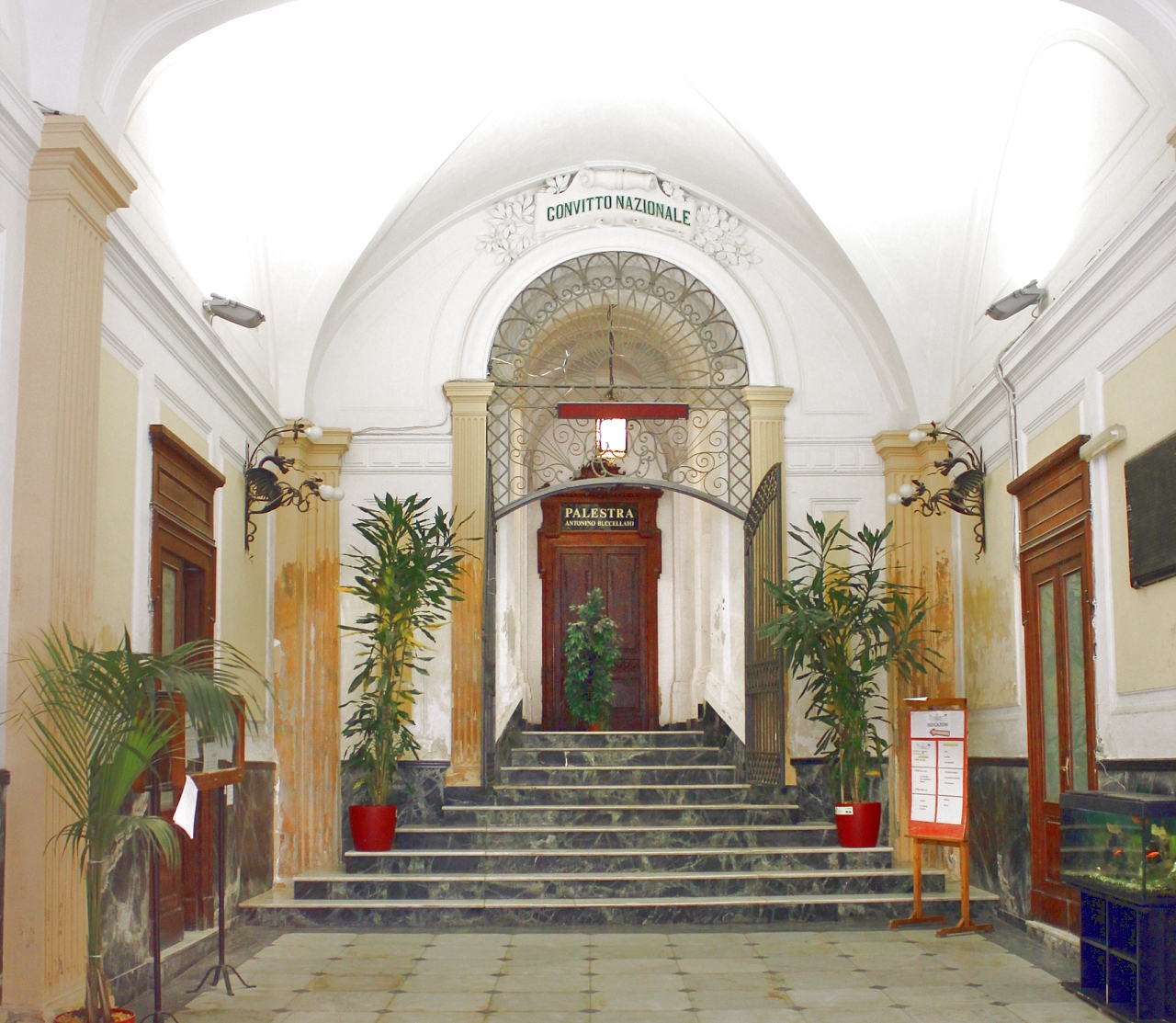 Convitto Nazionale. Scala