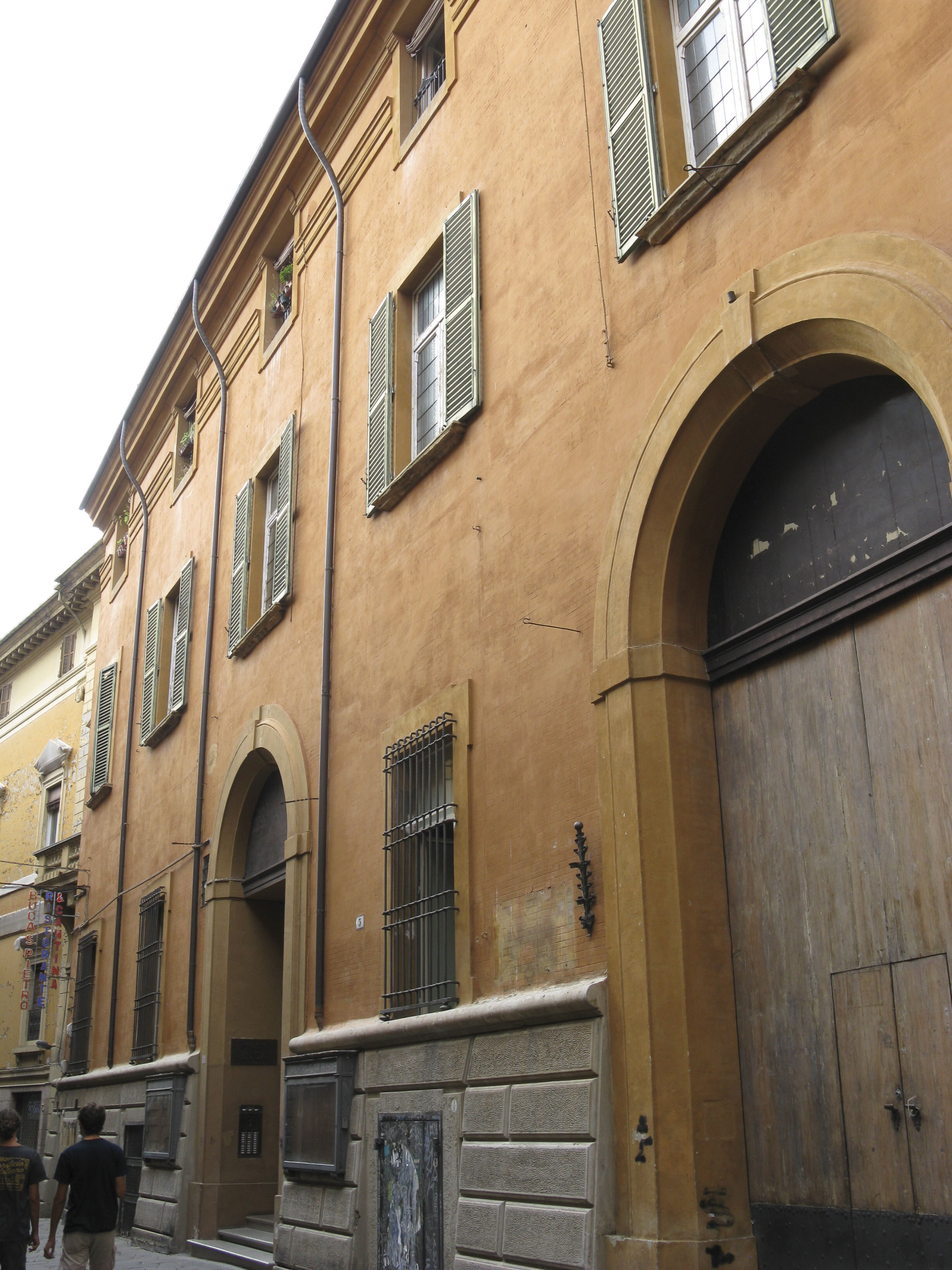 Casa Ghisilieri