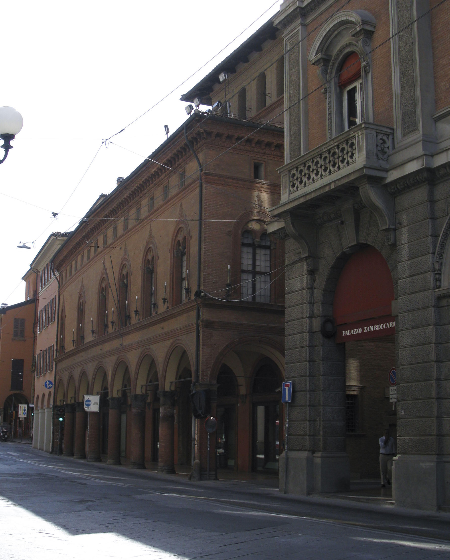 Casa Saraceni