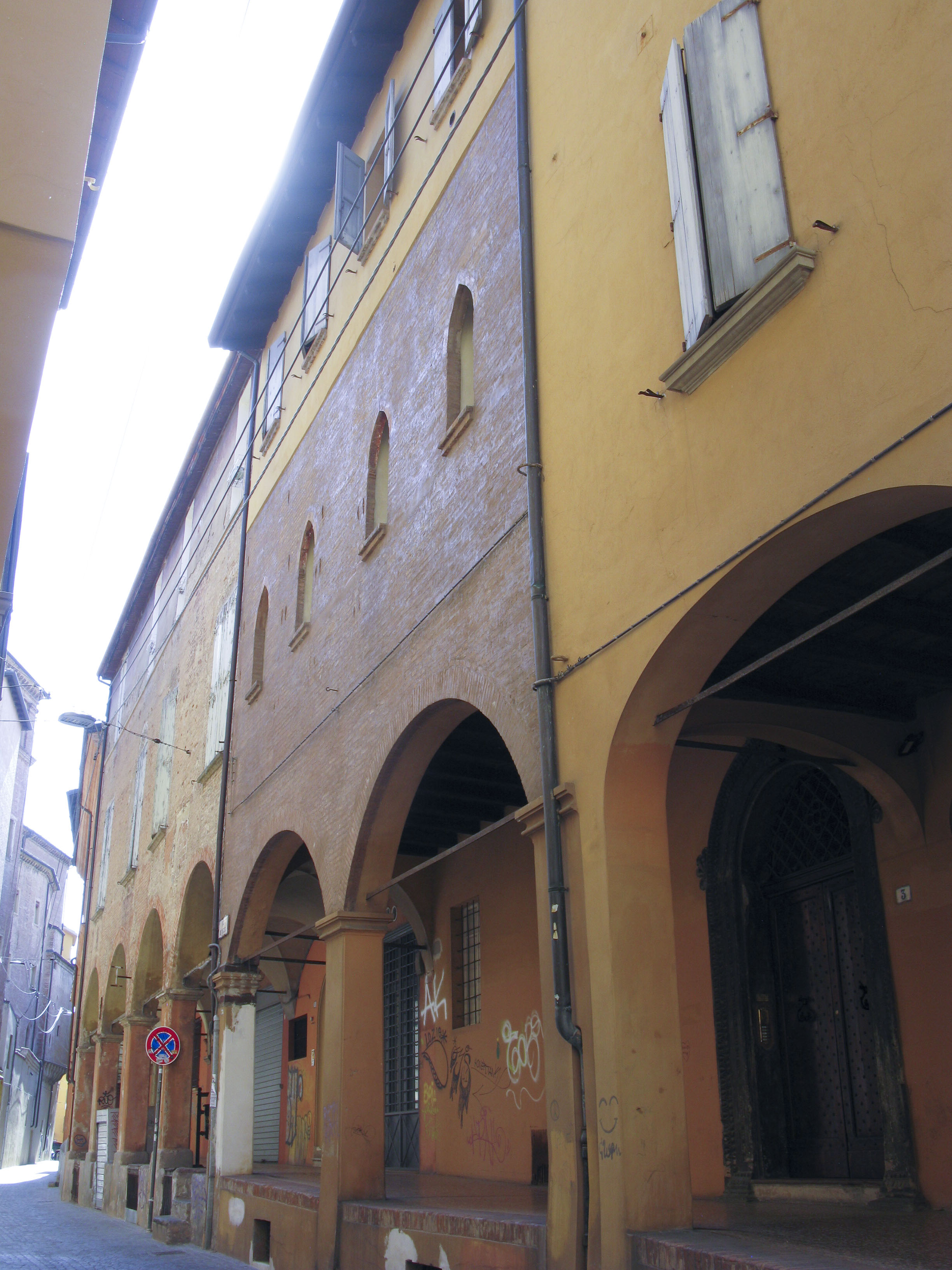 [Casa di Via de' Chiari, 3]