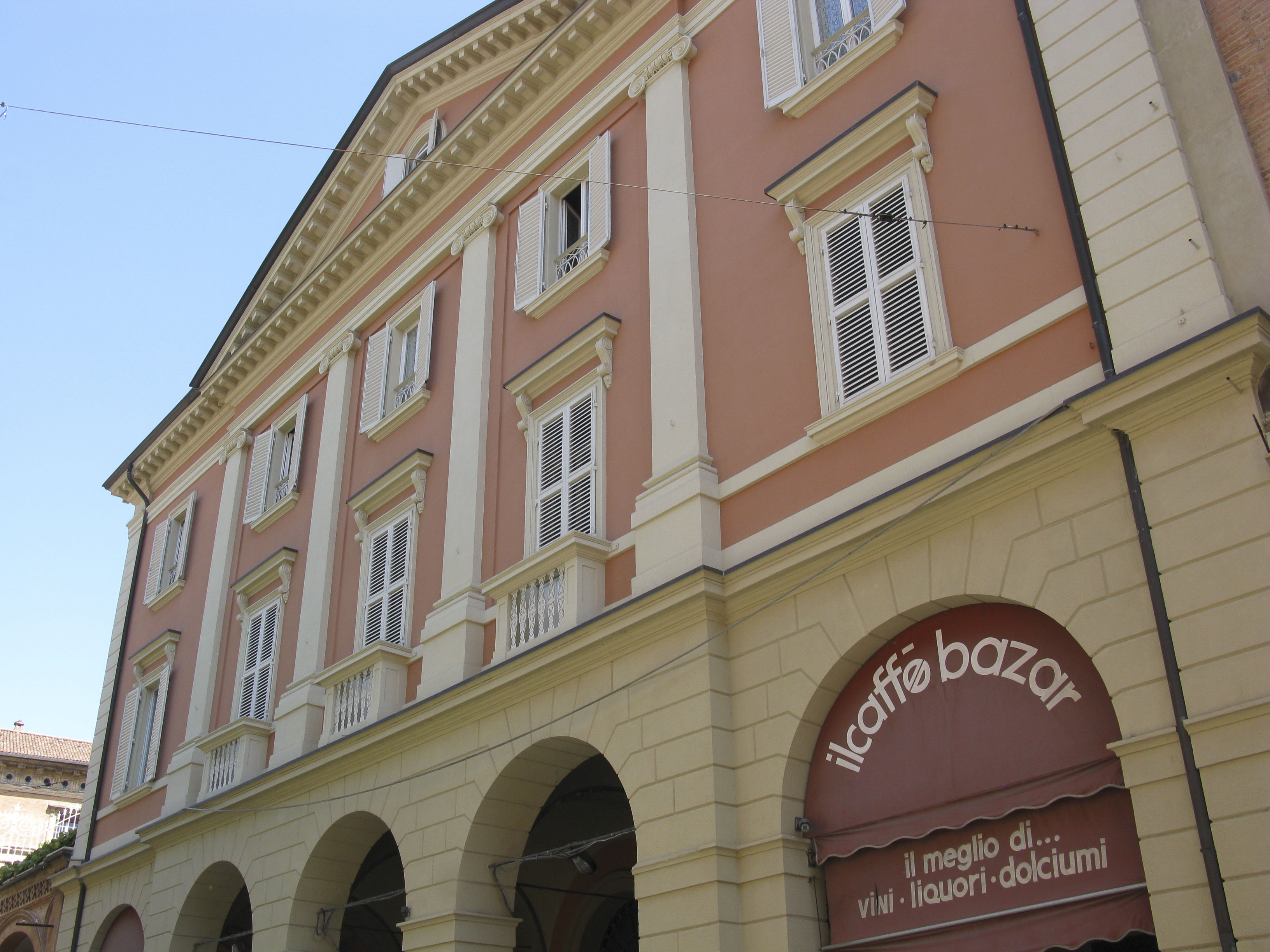 [Palazzo di Via Guerrazzi, 8]
