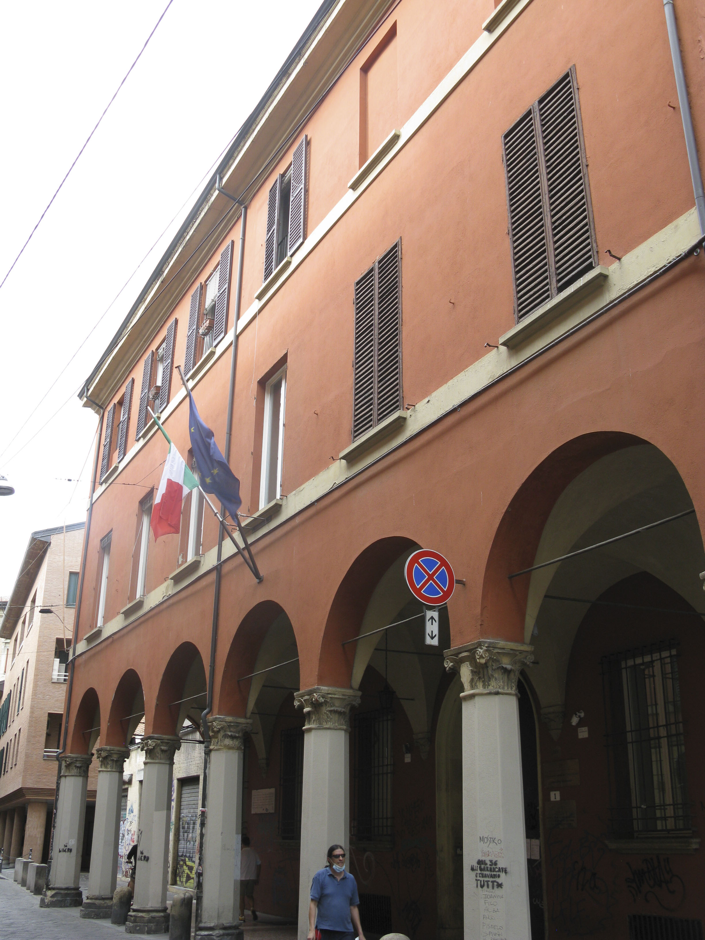 [Palazzo di via Castagnoli, 1]