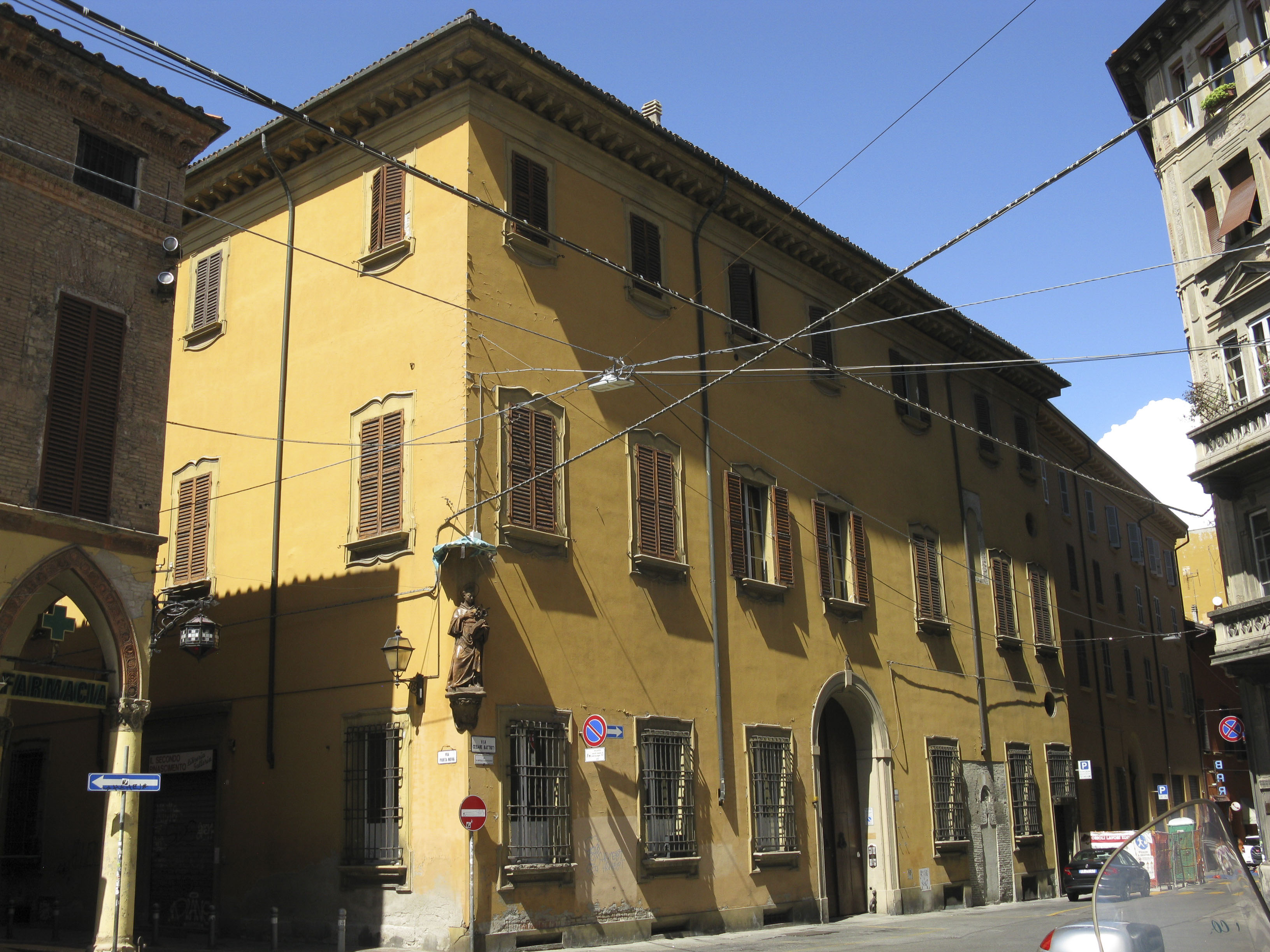 [Palazzo in via Cesare Battisti, 11]