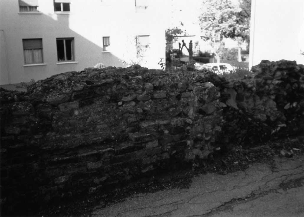 Resti del Castello di Castel San Pietro