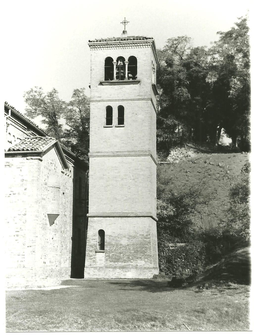 Campanile della Chiesa di San Cristoforo di Montemaggiore