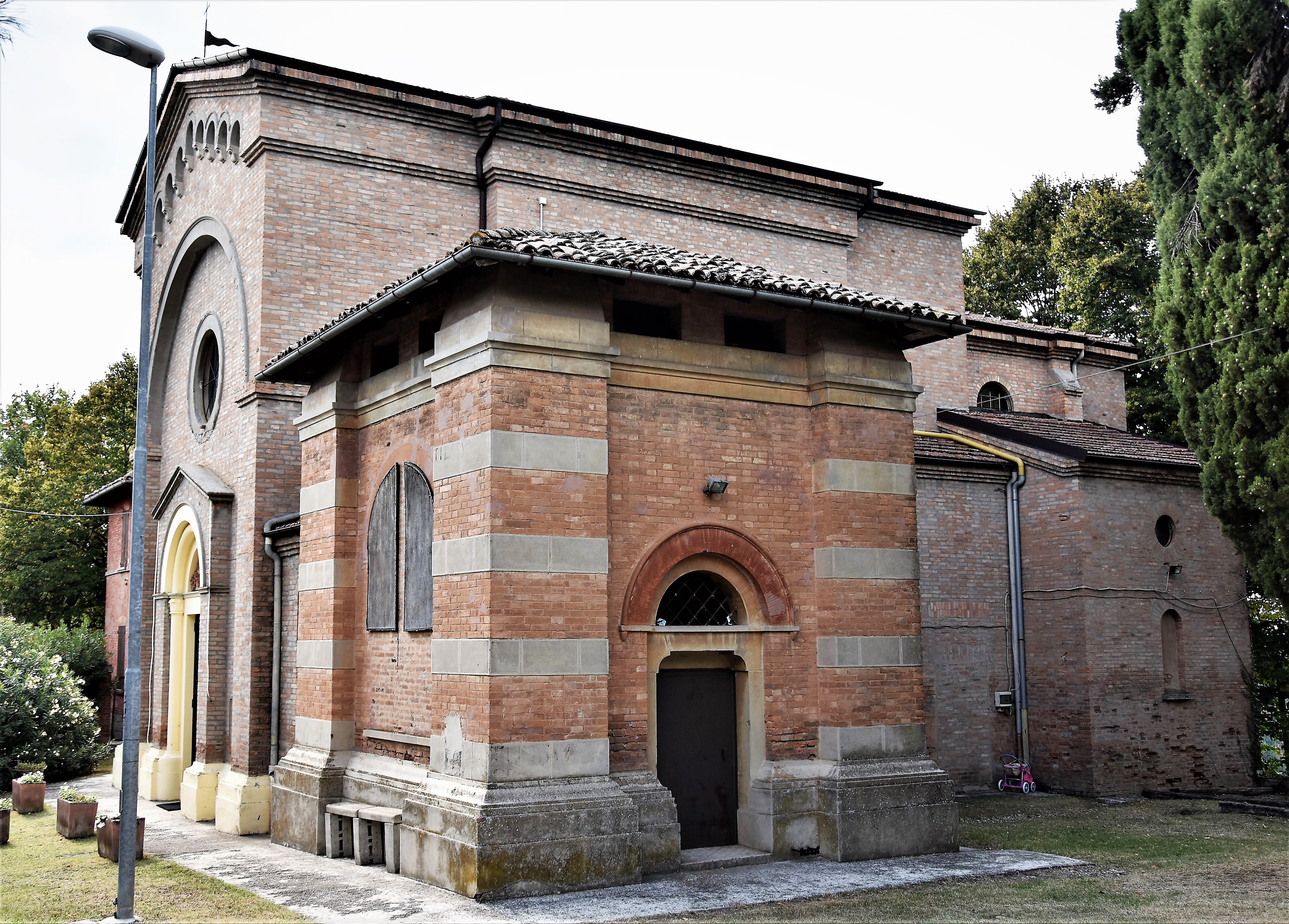 Campanile della Chiesa di San Giovanni Battista a Monte San Pietro