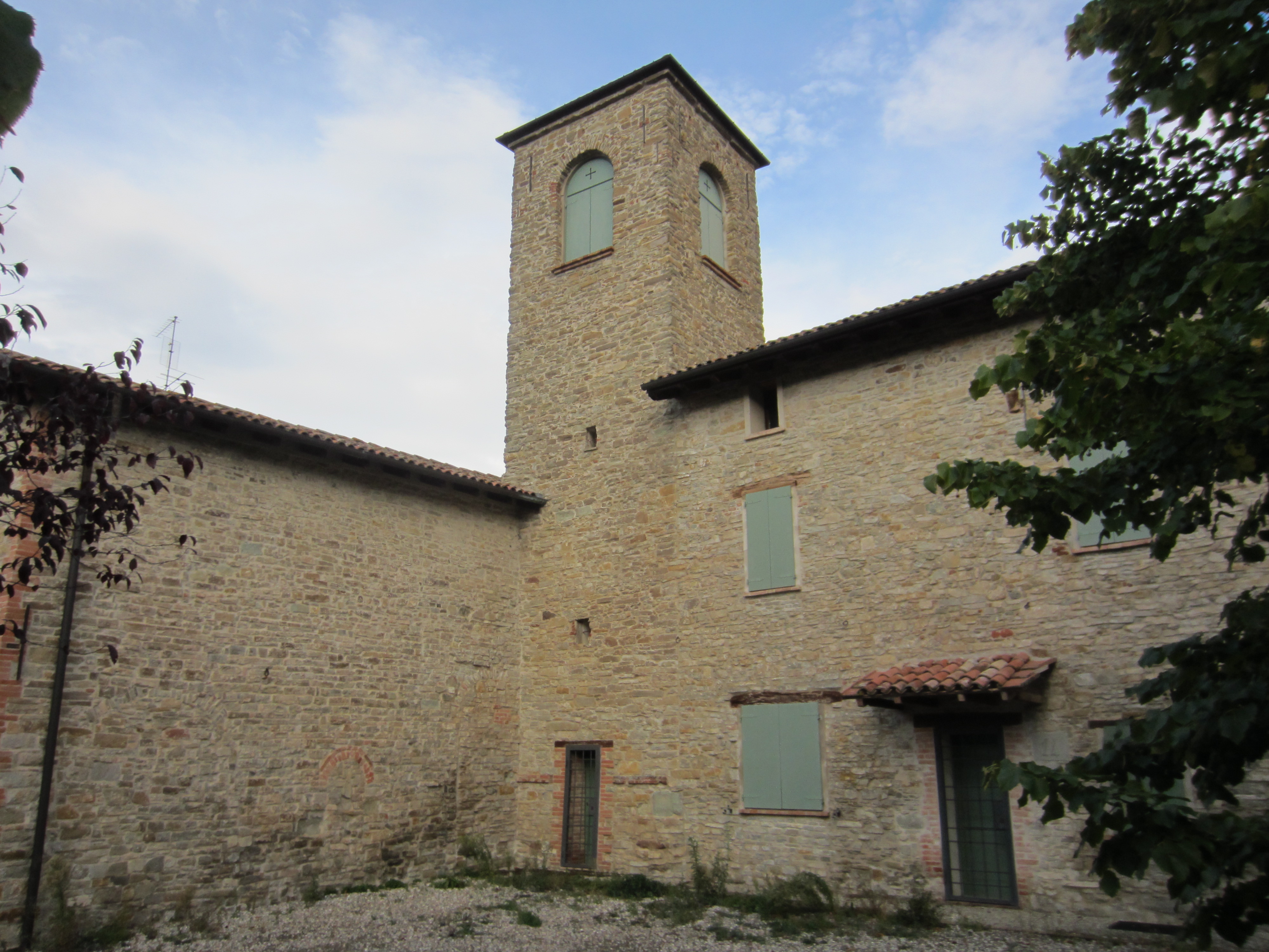 Campanile della Chiesa di San Pietro Apostolo