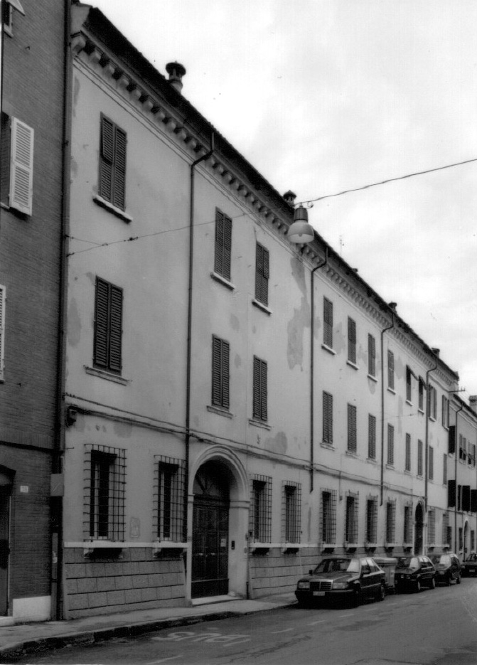 Casa Containi