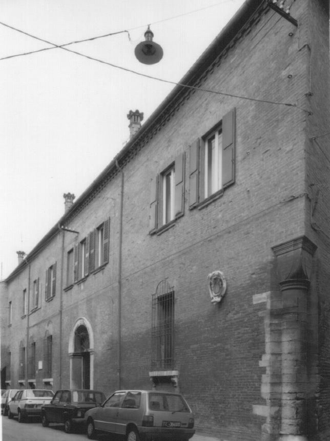 Casa Degli Ariosti
