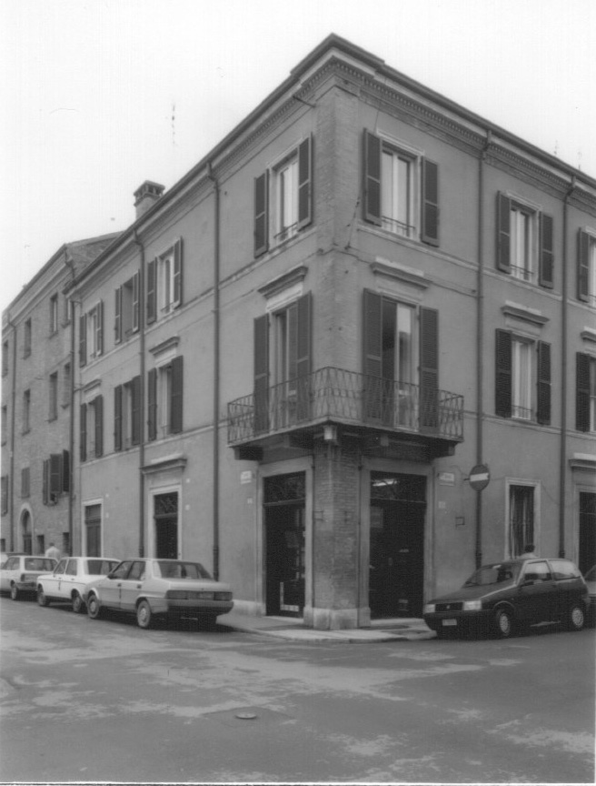 Complesso edilizio di via Savonarola