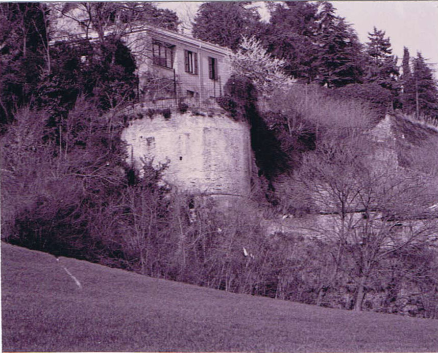 parte delle mura della 2° cinta di Castrocaro