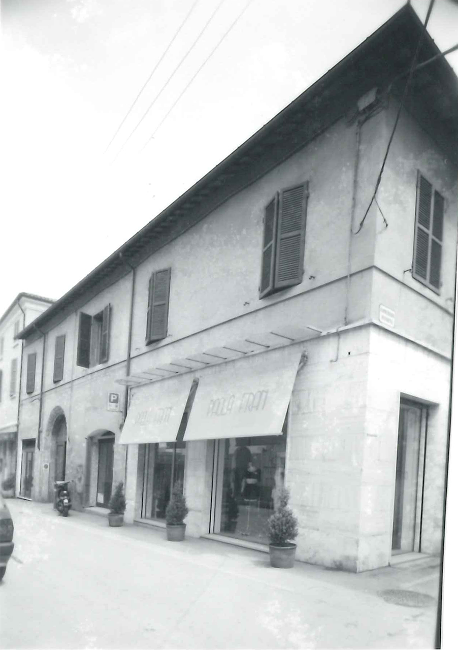 Casa in Via Dandini 9 e Vicolo del Parto