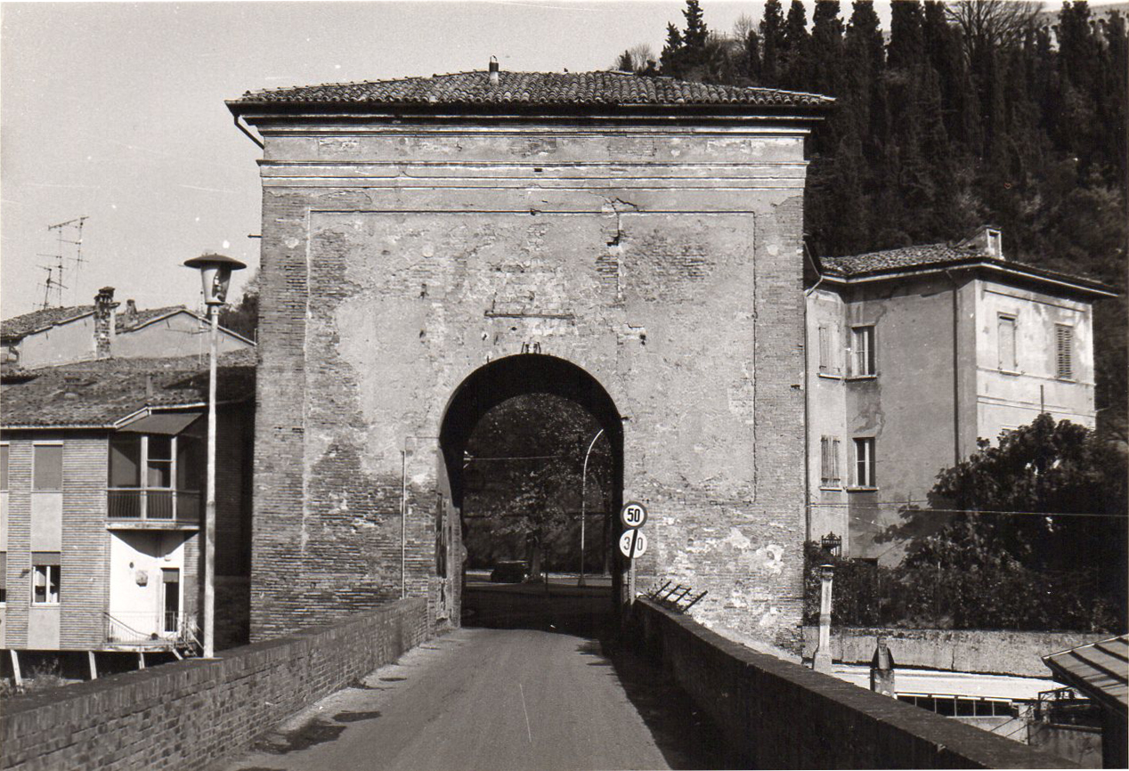 Porta Fiume