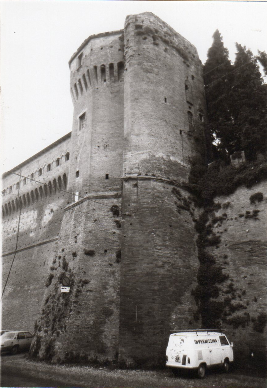 Torrione di Piazza