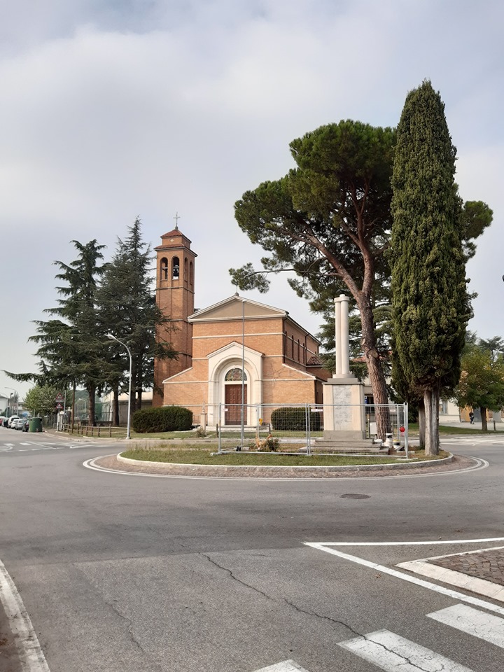 MONUMENTO DELLA RIMEMBRANZA DI VILLAGRAPPA