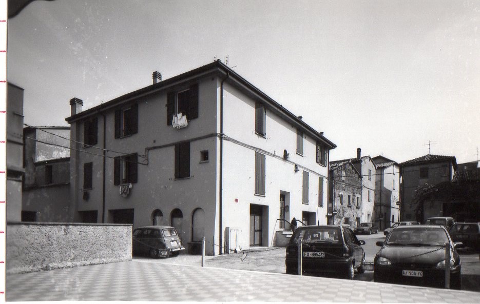 Avanzi di Mura di Bastione del XIV sec