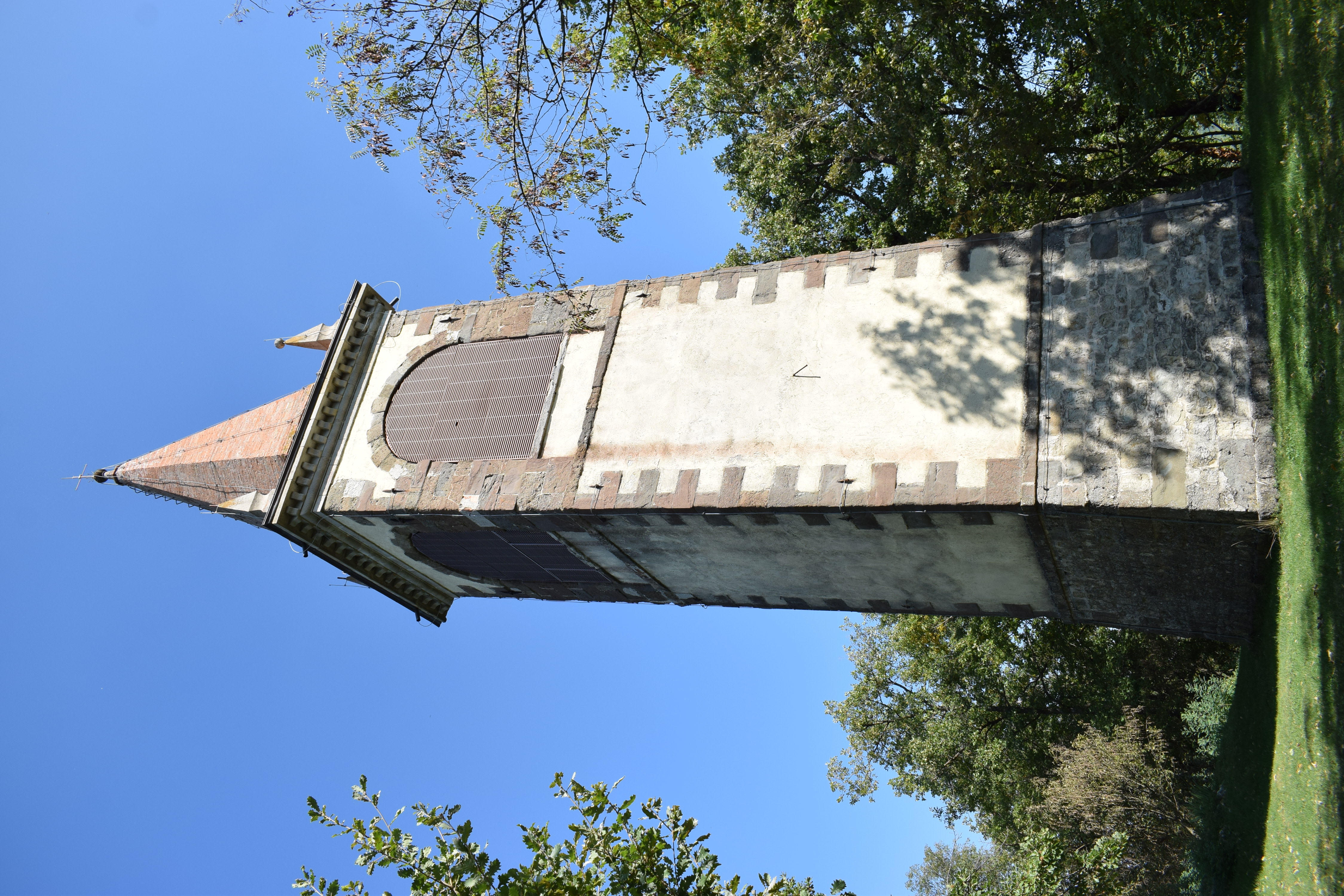 Campanile di S. Giovanni Evangelista di Miceno