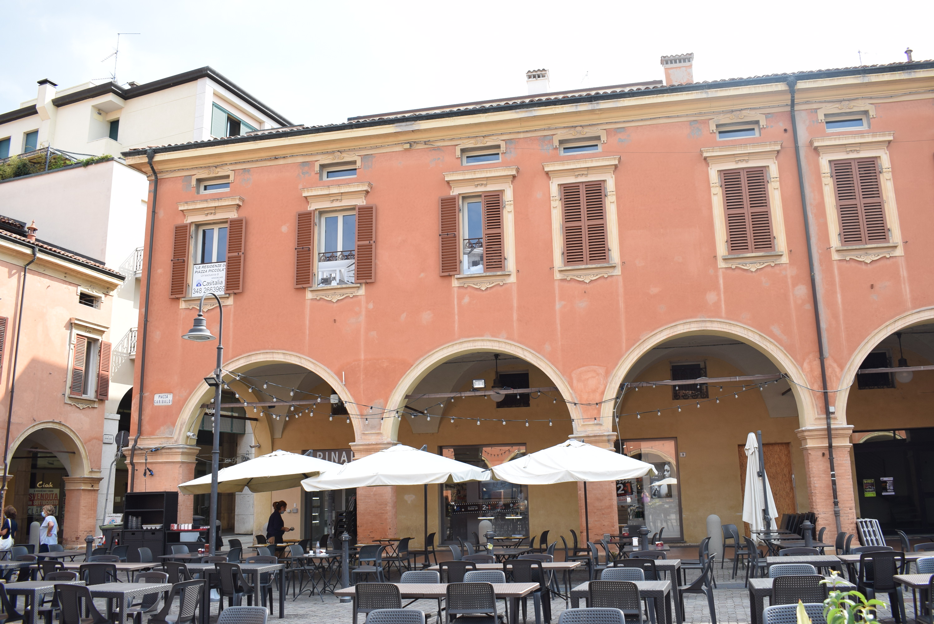 Casa di piazza Garibaldi 7, 8, 9