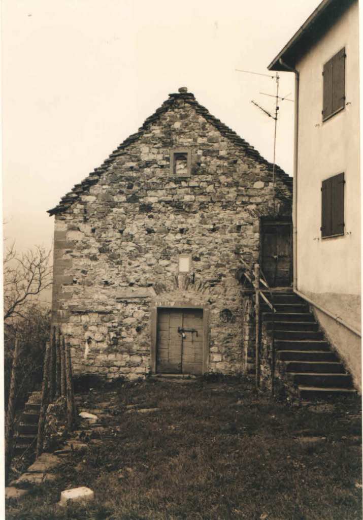 Stalla di strada Quaretti 6