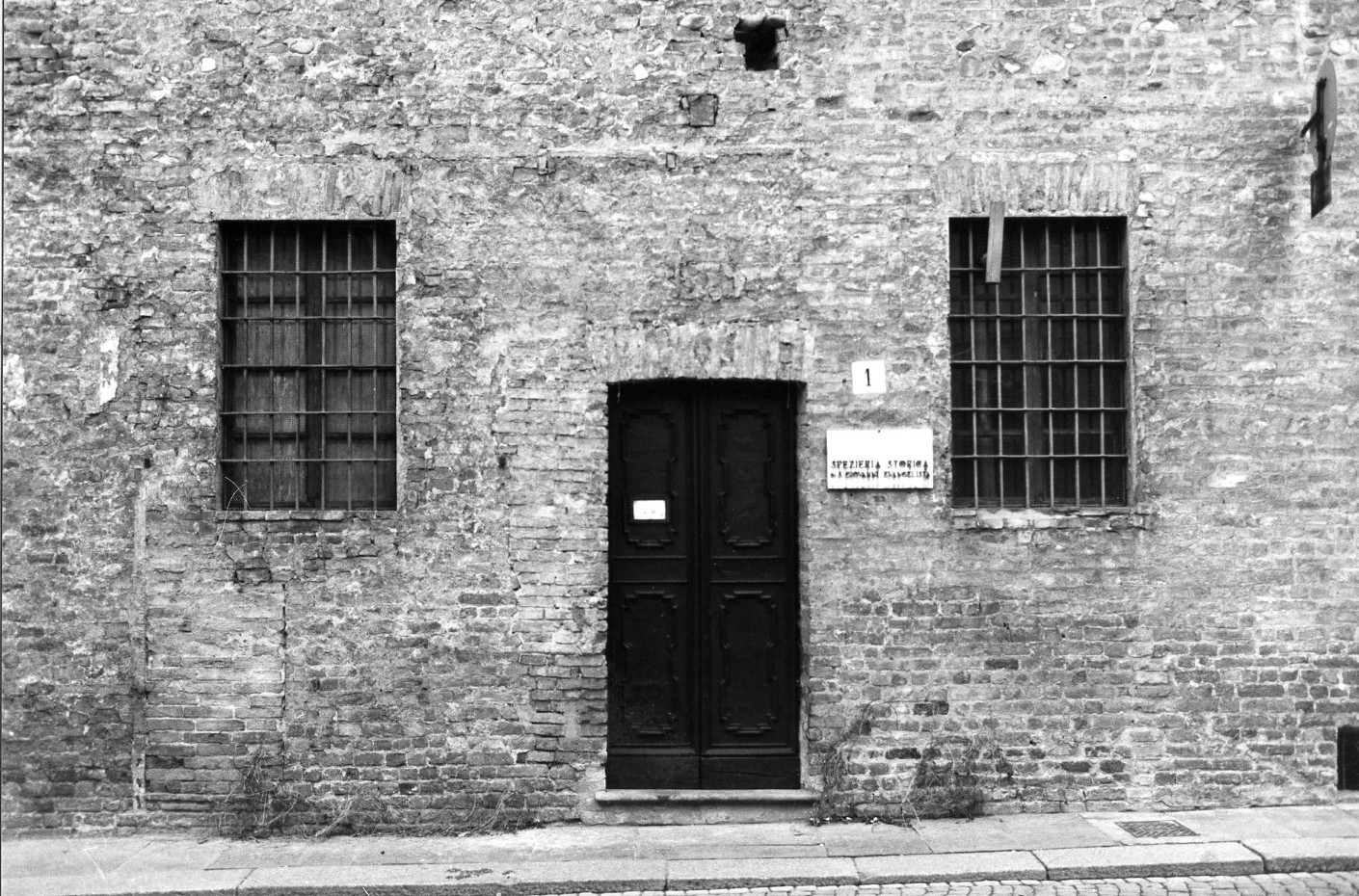 Storica farmacia di San Giovanni Evangelista
