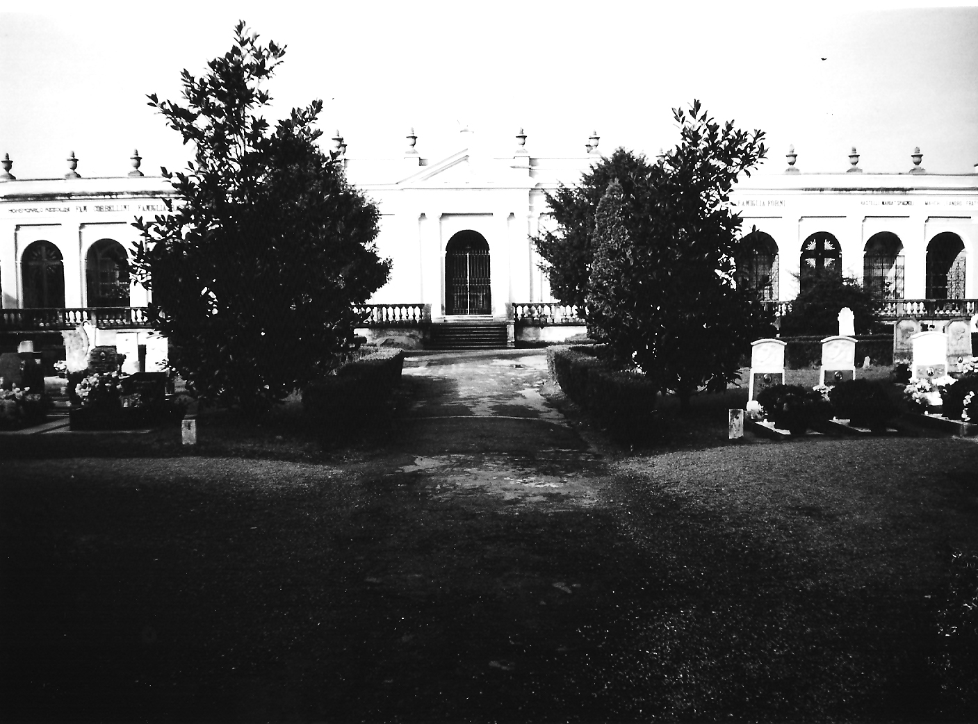 Cimitero di Pieveottoville