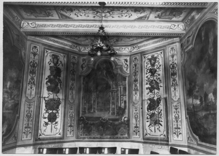 Casa ai nn. 18, 20 di Corso Mazzini